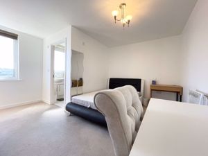 Bedroom 3.2- click for photo gallery